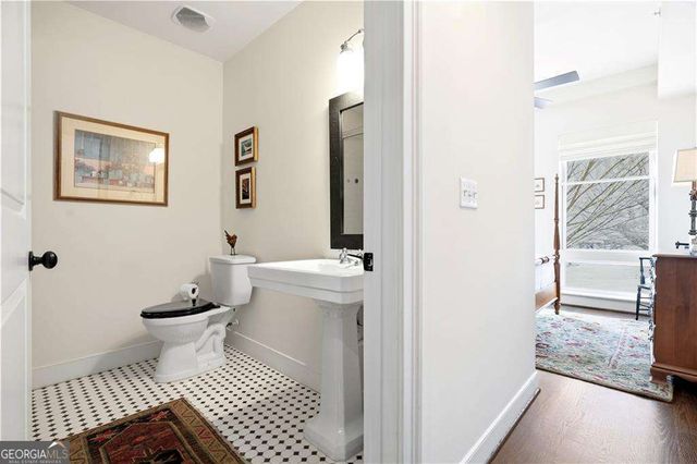 1183 Commerce Drive, Decatur, GA 30030