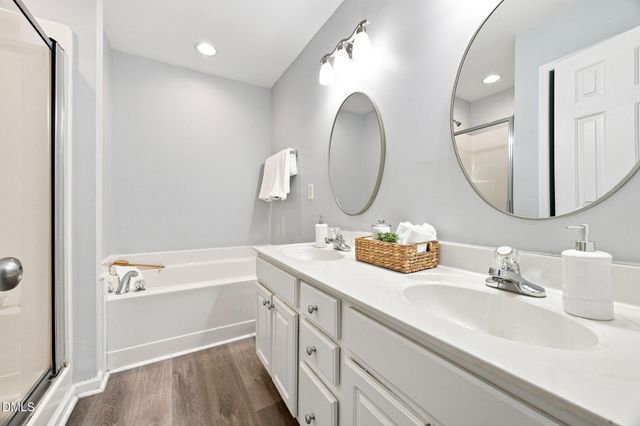 1202 Scotts Ridge Trail, Apex, NC 27502