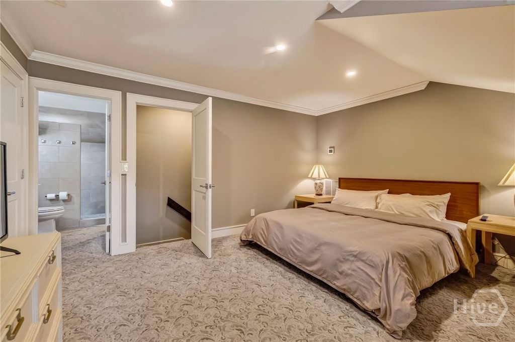 Image 27 of property listing at 302 Causton Harbour Drive, Savannah, GA 31404