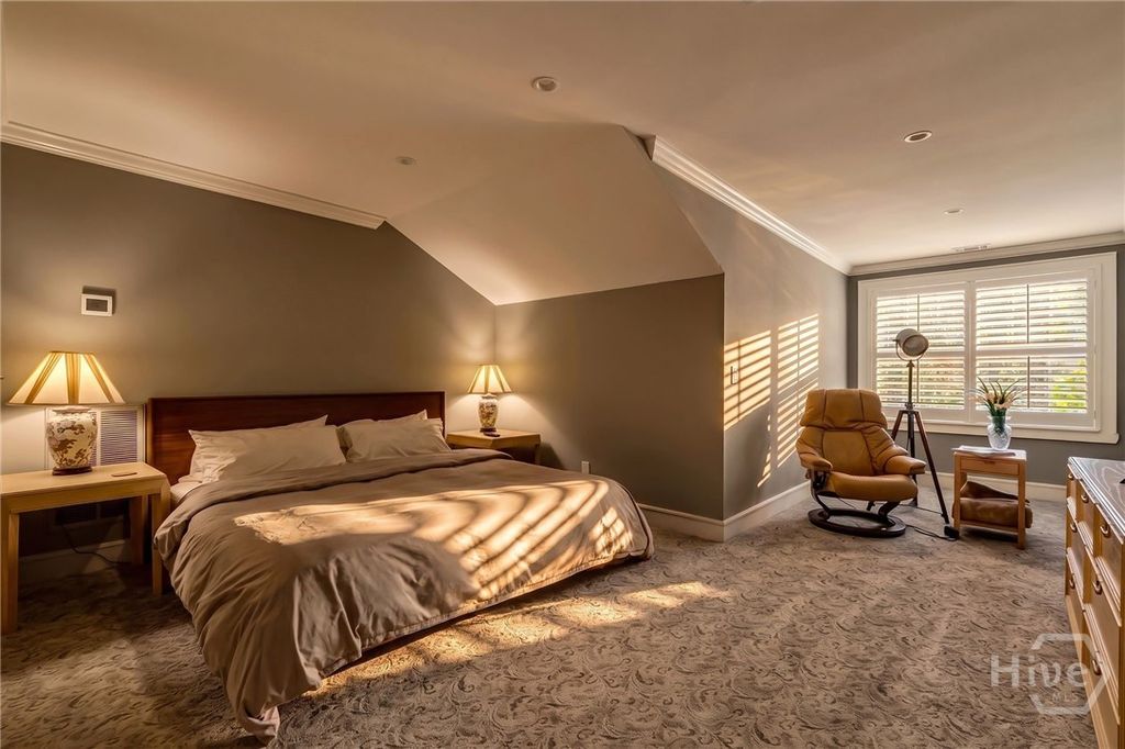 Image 29 of property listing at 302 Causton Harbour Drive, Savannah, GA 31404