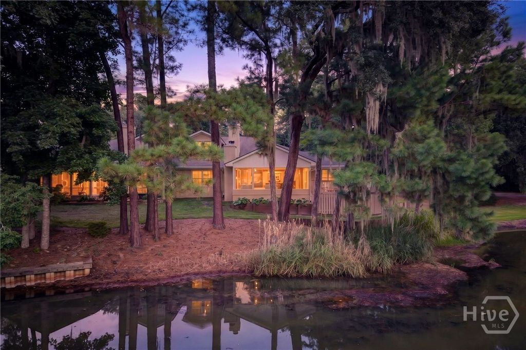Image 36 of property listing at 302 Causton Harbour Drive, Savannah, GA 31404