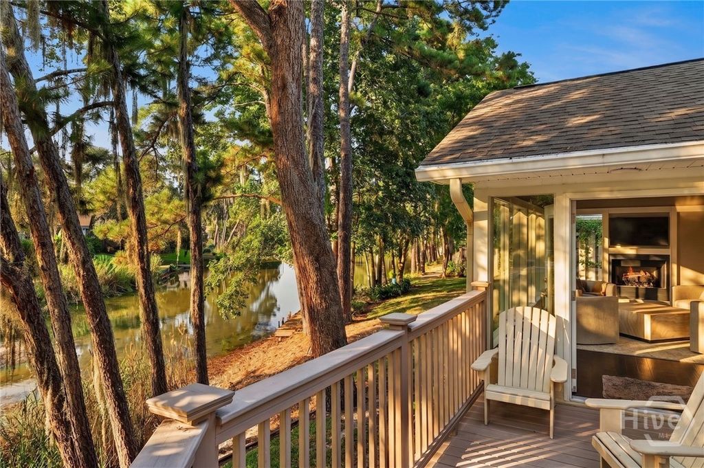 Image 9 of property listing at 302 Causton Harbour Drive, Savannah, GA 31404