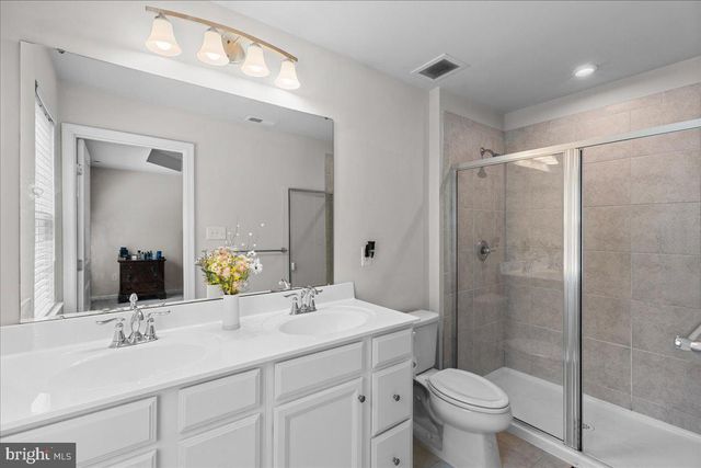 178 NATHAN DR, Cinnaminson Twp, NJ 08077