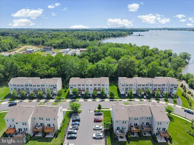 178 NATHAN DR, Cinnaminson Twp, NJ 08077