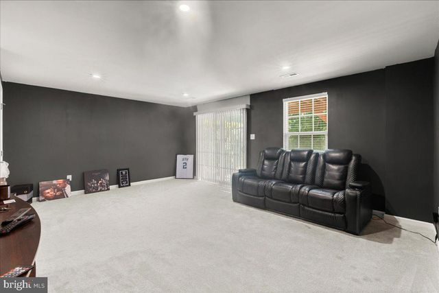 178 NATHAN DR, Cinnaminson Twp, NJ 08077