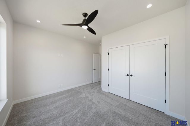 7743 Aero Circle, Lincoln, NE 68516