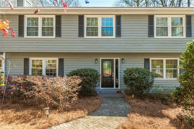2733 Eagle Ridge Road, Marietta, GA 30062