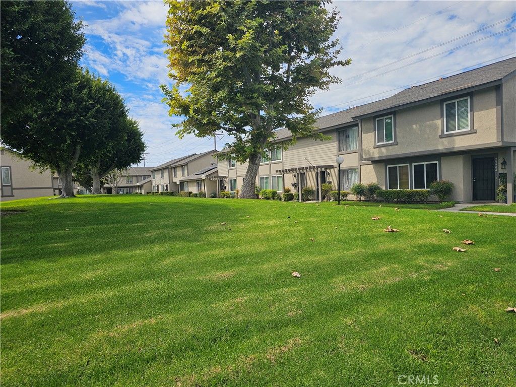 2990 Bradford D, Santa Ana, CA 92707 — photo 2