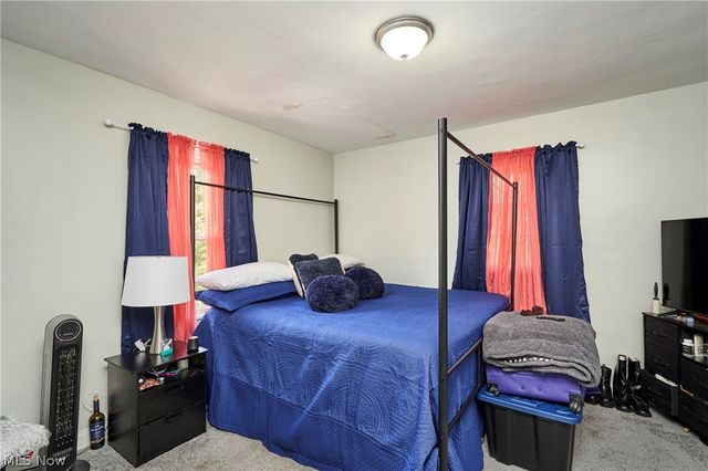 8301 Vista Avenue, Garfield Heights, OH 44125