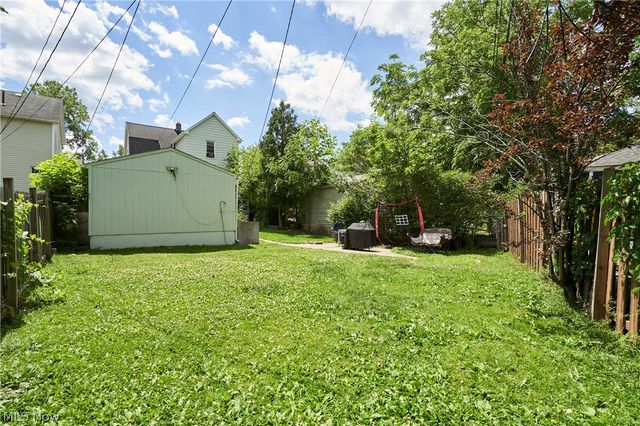 8301 Vista Avenue, Garfield Heights, OH 44125
