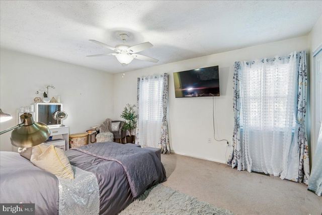 1724 JONES FALLS CT, Crofton, MD 21114