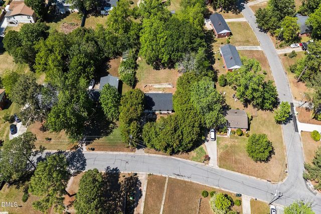 2831 Friar Tuck Road, Raleigh, NC 27610