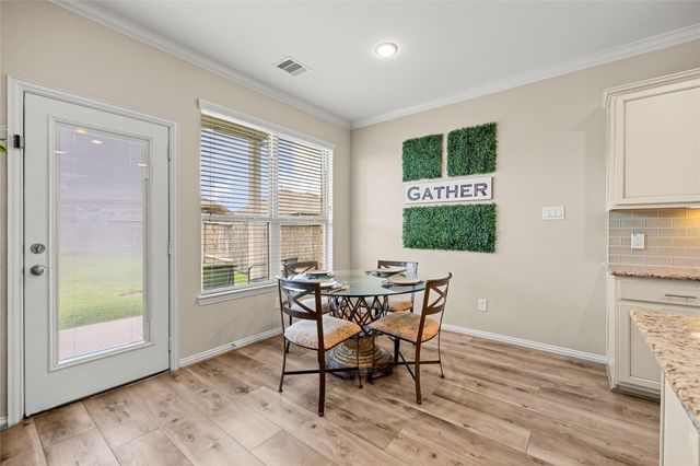 15638 Kensington Bluff Drive, Cypress, TX 77429