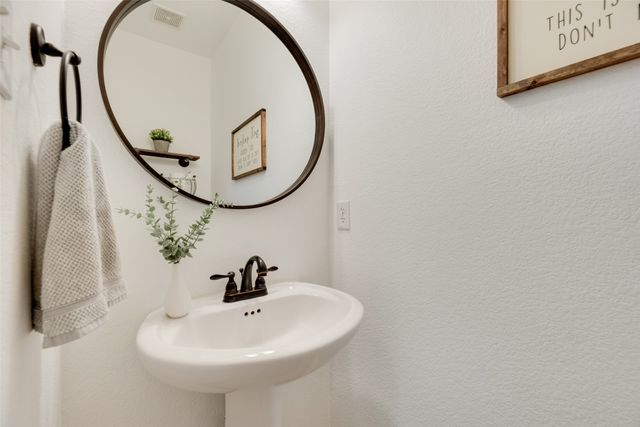 3808 Jeanette Lane, Mckinney, TX 75071