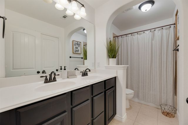 3808 Jeanette Lane, Mckinney, TX 75071