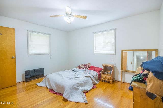 208 Hogan Avenue, Greeneville, TN 37743