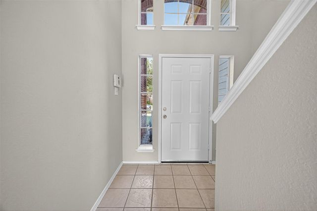 7926 Sundance Court, Baytown, TX 77521