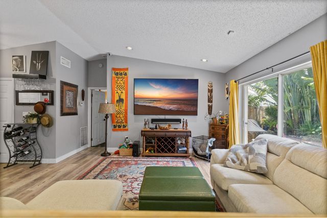 4000 SW 72ND Drive, Davie, FL 33314