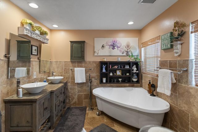 4000 SW 72ND Drive, Davie, FL 33314