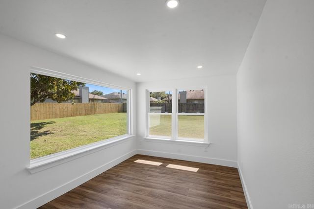 616 E Woodruff Avenue, Sherwood, AR 72120