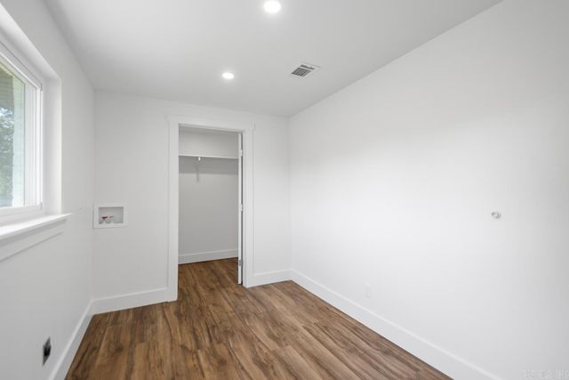 616 E Woodruff Avenue, Sherwood, AR 72120