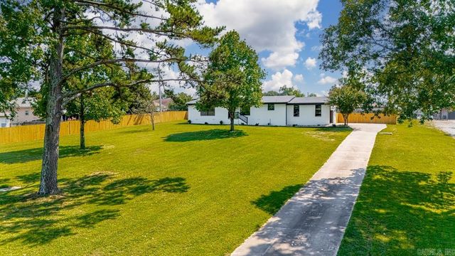 616 E Woodruff Avenue, Sherwood, AR 72120