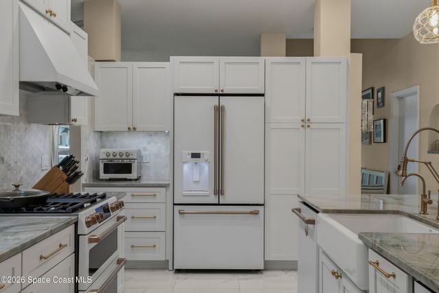 3784 Long Leaf Drive, Melbourne, FL 32940