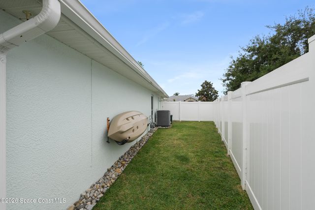 3784 Long Leaf Drive, Melbourne, FL 32940