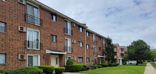 1257 Harding Avenue B1, Des Plaines, IL 60016