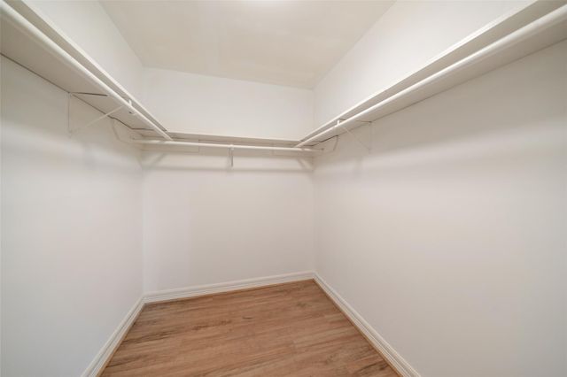 355 Windsor Square, Alvin, TX 77511