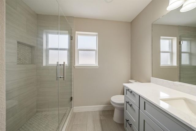 355 Windsor Square, Alvin, TX 77511