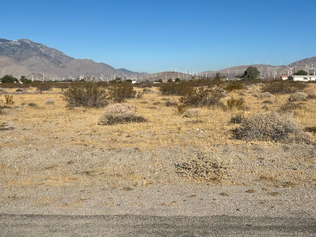 16439 1629 Mauna Loa Rd, Desert Hot Springs, CA 92240