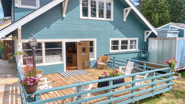 1379 Gulf Road, Point Roberts, WA 98281