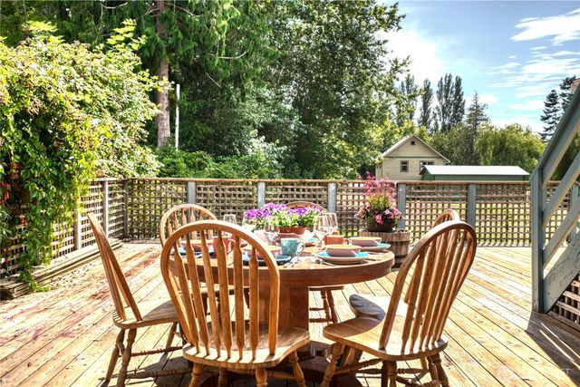 1379 Gulf Road, Point Roberts, WA 98281