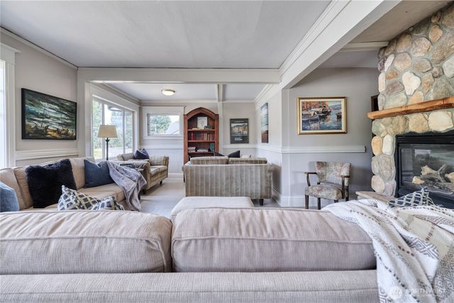 1379 Gulf Road, Point Roberts, WA 98281