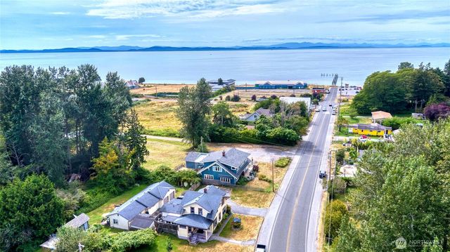 1379 Gulf Road, Point Roberts, WA 98281