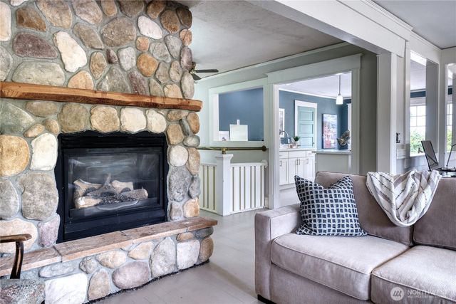 1379 Gulf Road, Point Roberts, WA 98281