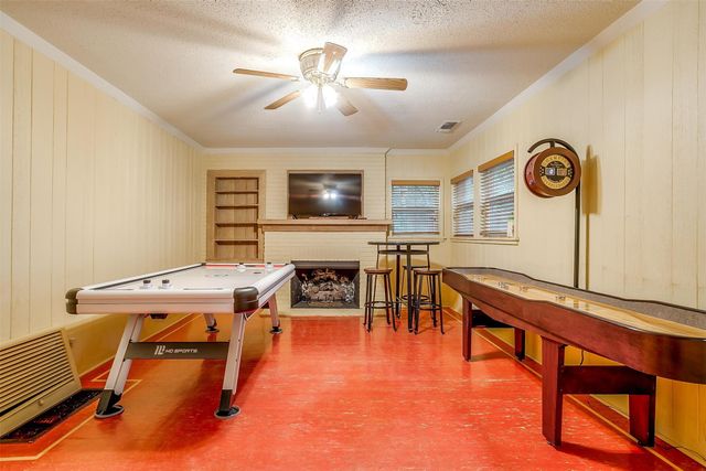 1505 N Riverside Drive, Fort Worth, TX 76111