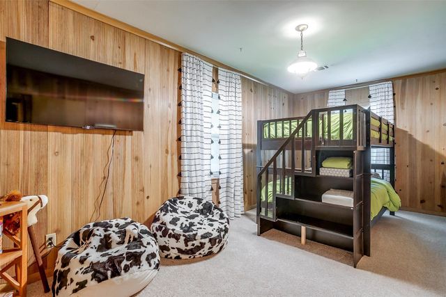 1505 N Riverside Drive, Fort Worth, TX 76111