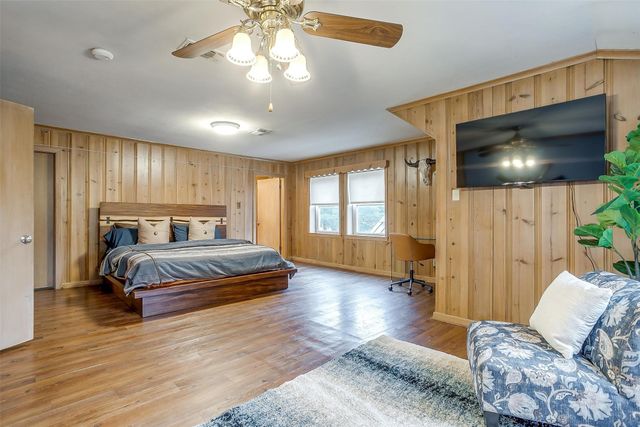 1505 N Riverside Drive, Fort Worth, TX 76111