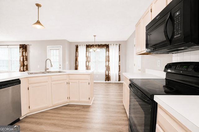 775 Stonemill Manor, Lithonia, GA 30058