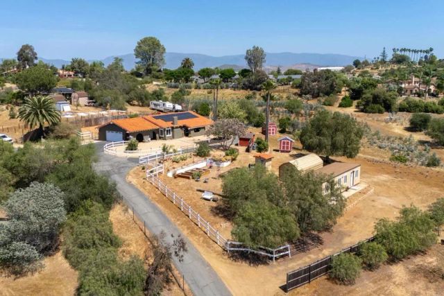 9908 West lilac, Escondido, CA 92026