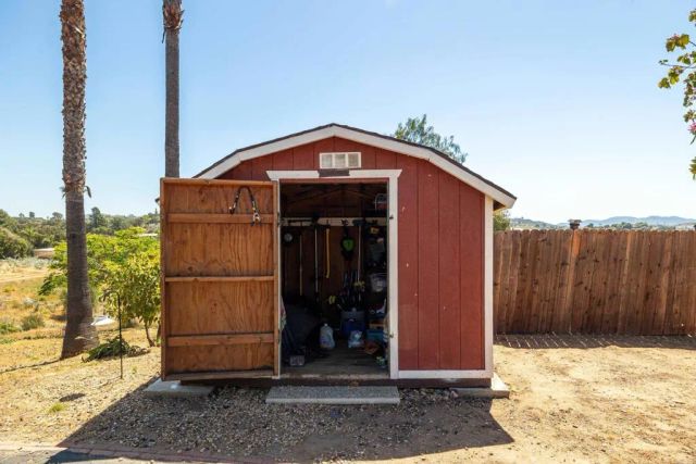 9908 West lilac, Escondido, CA 92026