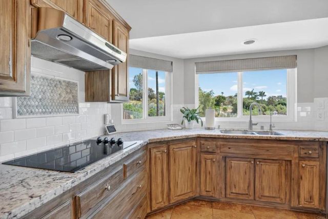 9908 West lilac, Escondido, CA 92026