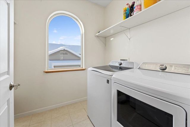 2831 CHIEF WILLIAM DRIVE, Fairbanks, AK 99709