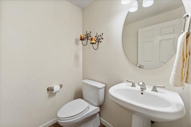 2831 CHIEF WILLIAM DRIVE, Fairbanks, AK 99709