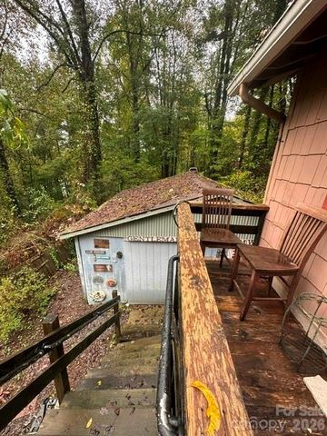 138 Heavenly View Drive, Sylva, NC 28779