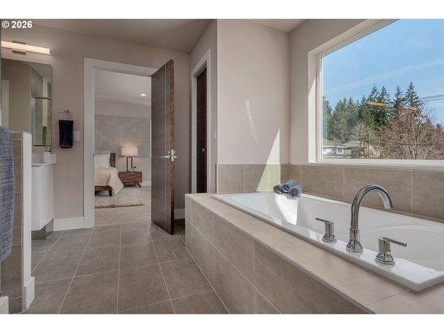 15574 Sw PEACE Ave, Tigard, OR 97224
