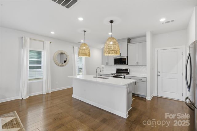 3528 Auburn Curb Road, Charlotte, NC 28217