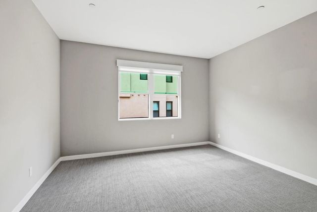 2902 Via Alta, San Diego, CA 92108